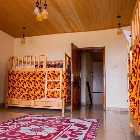 Kigali Castle Hostel ภายนอก รูปภาพ
