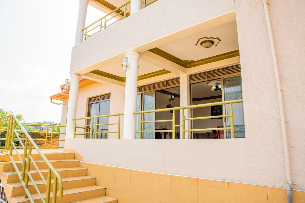 Kigali Castle Hostel ภายนอก รูปภาพ