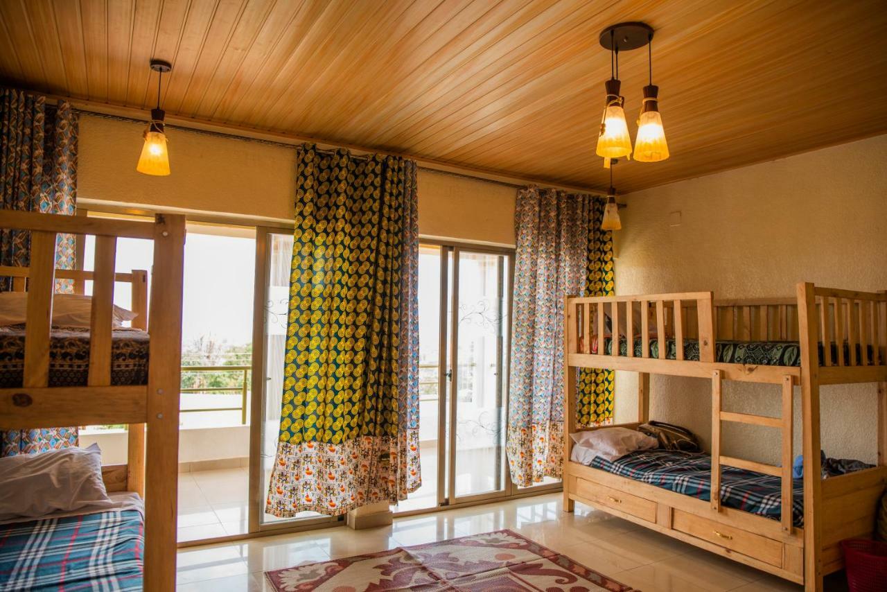Kigali Castle Hostel ภายนอก รูปภาพ