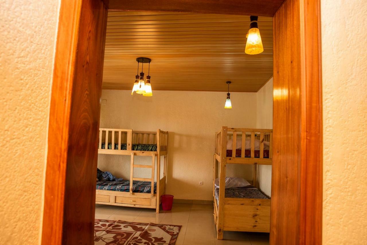 Kigali Castle Hostel ภายนอก รูปภาพ