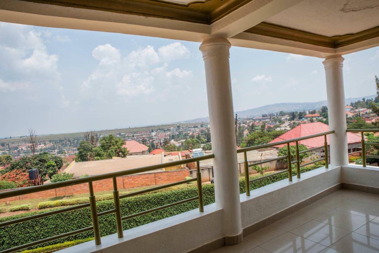 Kigali Castle Hostel ภายนอก รูปภาพ