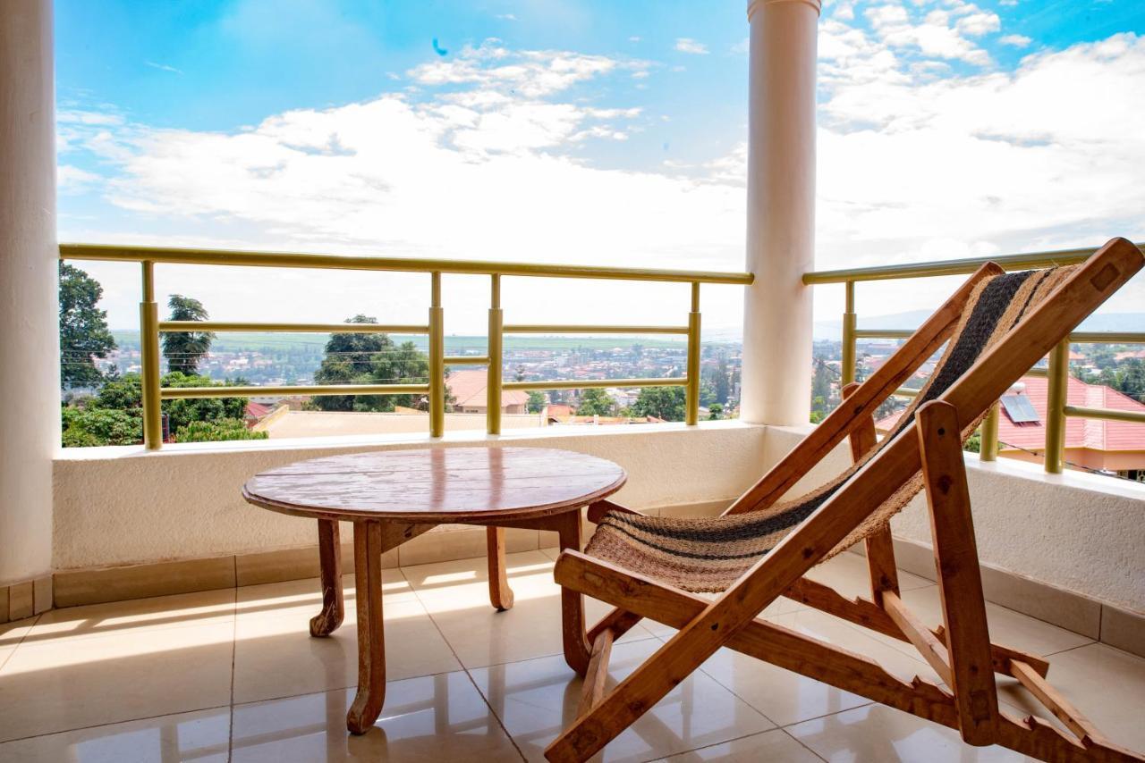 Kigali Castle Hostel ภายนอก รูปภาพ