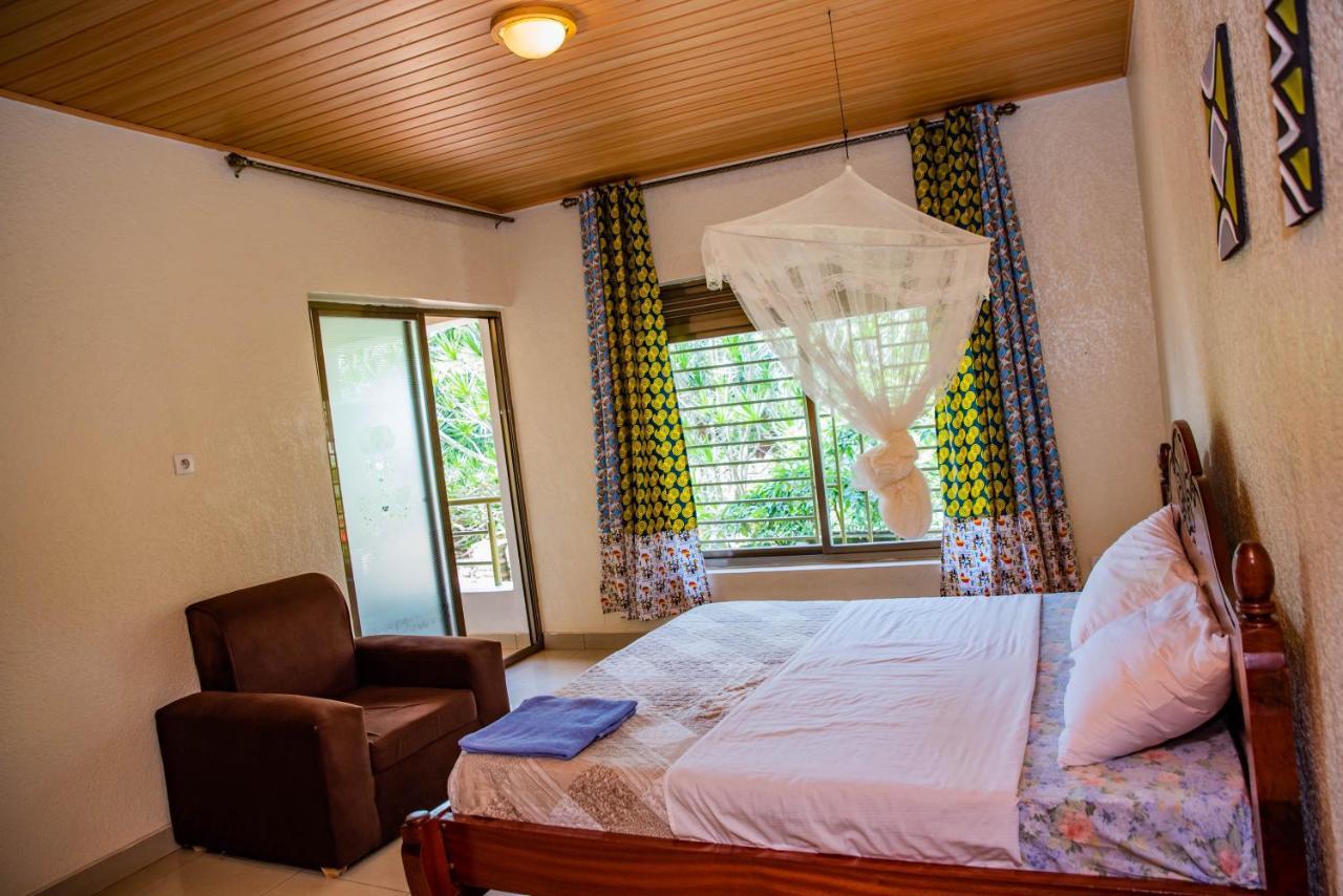 Kigali Castle Hostel ภายนอก รูปภาพ
