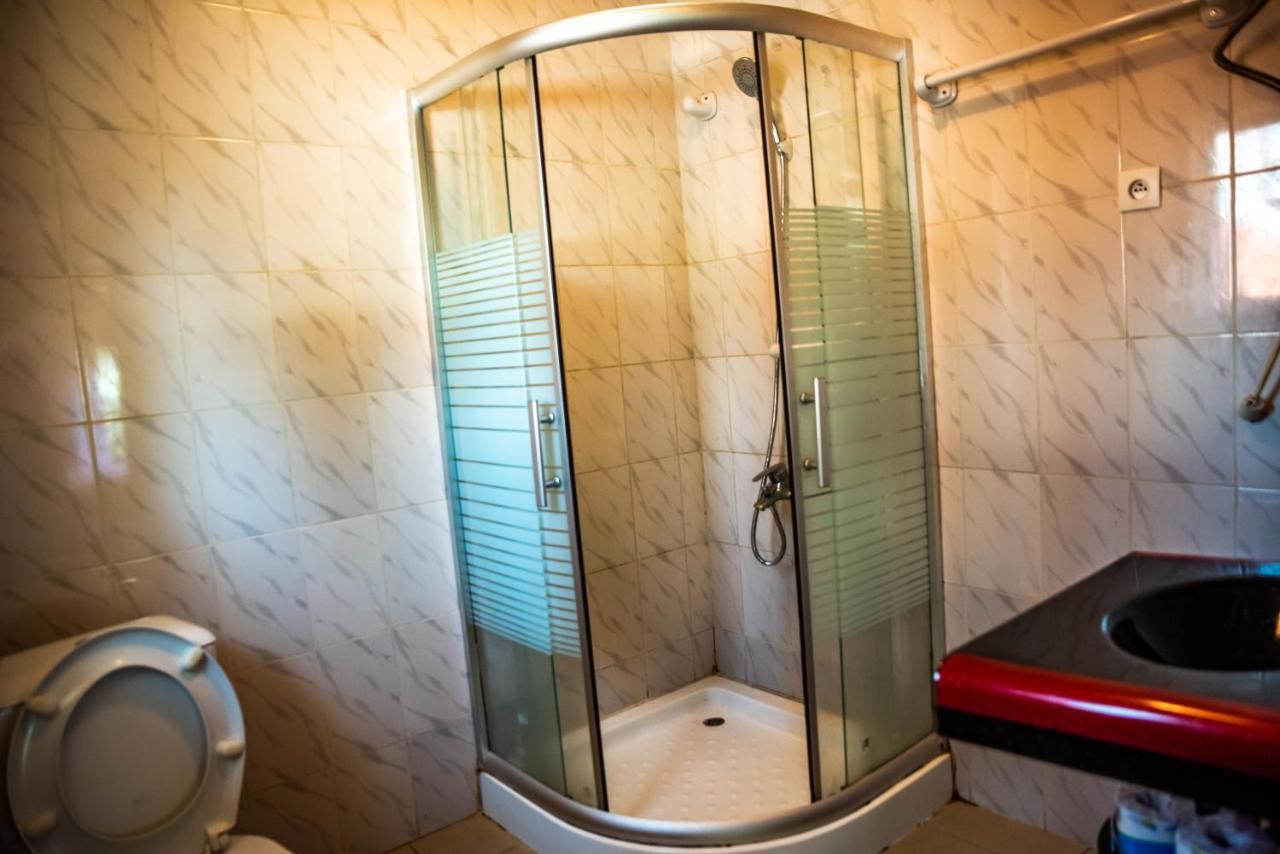 Kigali Castle Hostel ภายนอก รูปภาพ
