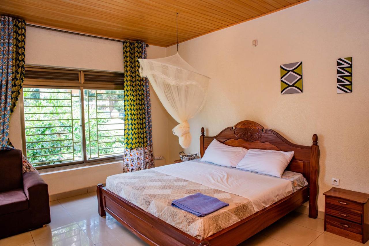 Kigali Castle Hostel ภายนอก รูปภาพ