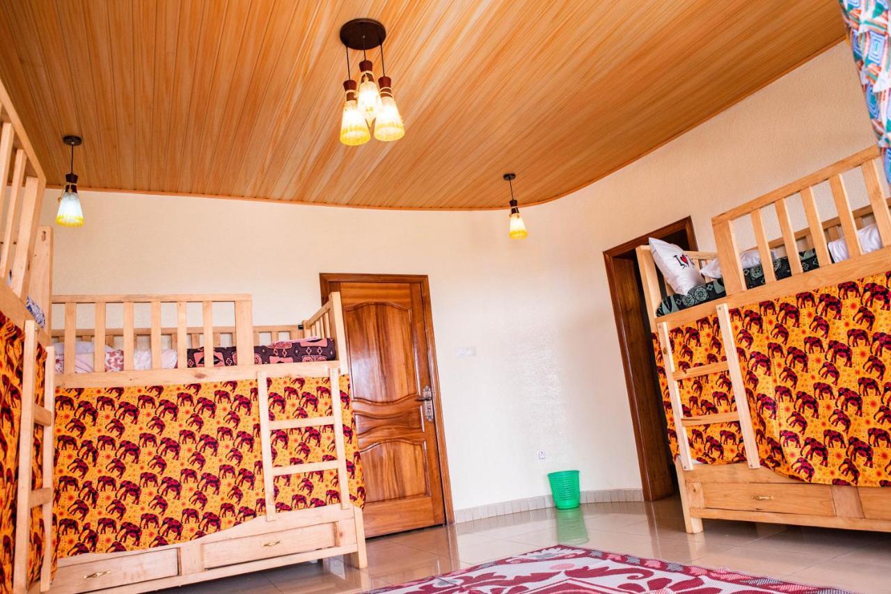 Kigali Castle Hostel ภายนอก รูปภาพ